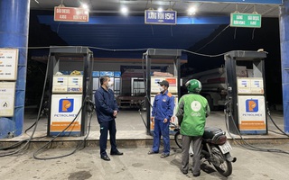 Hà Nội: Một cây xăng bị phạt 15 triệu đồng vì ngừng bán hàng