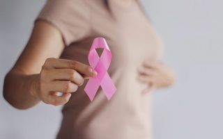 Miễn phí tầm soát ung thư vú cho phụ nữ ở TPHCM và vùng phụ cận