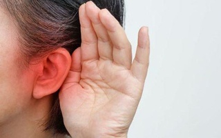 Cách xử trí khi bị ù tai, nghe kém hậu Covid-19