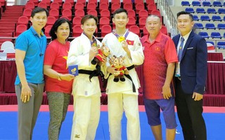 Hai chị em cùng giành HCV judo tại SEA Games 31