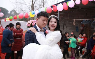 Đám cưới ở nông thôn Trung Quốc: Gia đình tự nấu cỗ, cô dâu lên kế hoạch trước 3 tháng
