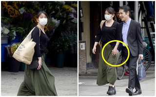 Vợ chồng cựu Công chúa Nhật Bản giản dị ra phố