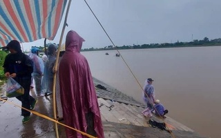 Tìm thấy thi thể cuối cùng trong vụ 4 người mất tích trên sông ở Nam Định