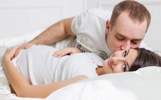 Quan hệ khi mang thai tháng thứ 4 có an toàn cho thai nhi?
