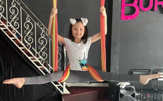 Ca sĩ Phương Vy tự hào vì con gái mê tập yoga, tránh xa điện thoại, iPad