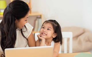 6 cách cha mẹ giao tiếp giúp trẻ hiểu chuyện và thông minh