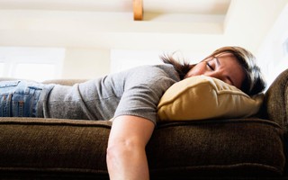 Nghiên cứu mới: Người thường xuyên ngủ trưa dễ bị tăng huyết áp