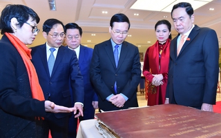 Chùm ảnh: Chủ tịch Hội LHPN Việt Nam tham dự Lễ kỷ niệm 50 năm Ngày ký Hiệp định Paris
