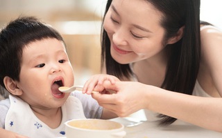 Bác sĩ gợi ý 4 loại thực phẩm nên bổ sung cho trẻ chậm nói trong dịp Tết