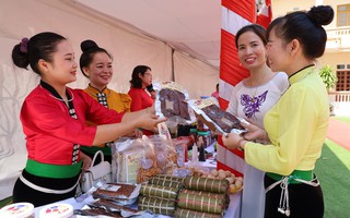 Gắn kết giá trị văn hóa trong sản xuất, tiêu thụ sản phẩm vùng đồng bào dân tộc thiểu số và miền núi