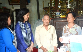 Video: Lãnh đạo Hội LHPNVN tri ân Mẹ Việt Nam Anh hùng, gia đình chính sách ở tỉnh Tiền Giang