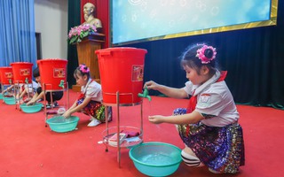 Hội LHPN Việt Nam cùng UNICEF hưởng ứng Ngày thế giới rửa tay với xà phòng 