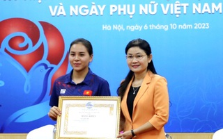 Hội LHPN Việt Nam trao Bằng khen cho nữ xạ thủ Trịnh Thu Vinh