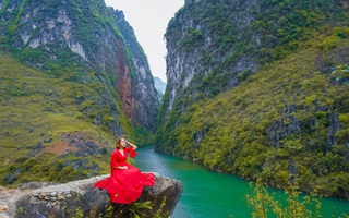 Vẻ đẹp hoang sơ, kỳ vỹ của cao nguyên đá Việt Nam được thế giới ngưỡng mộ