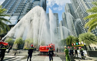 Diễn tập chữa cháy ở tòa nhà Landmark 81 với hơn 2.000 người tham gia