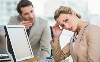 9 cách đối phó với đồng nghiệp khó tính