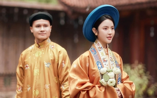 Xuất hiện bức ảnh cưới đầu tiên của Quang Hải - Chu Thanh Huyền, cô dâu đẹp hút hồn trong bộ cổ phục