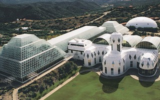Biosphere 2: Hệ sinh thái khép kín lớn nhất thế giới, có đại dương mô phỏng và môi trường sống thám hiểm không gian