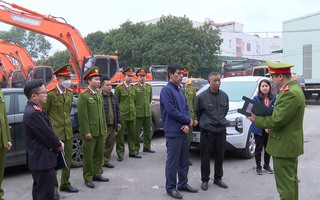 Hà Nội: Bắt khẩn cấp giám đốc và 4 thuộc cấp tại trung tâm đăng kiểm xe ở Đông Anh