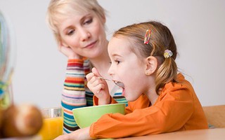 Trẻ bị viêm VA nên ăn gì để nhanh khỏi bệnh?
