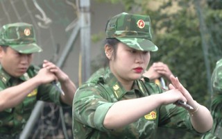 Bản lĩnh nữ chiến sĩ biên phòng xứ Nghệ 