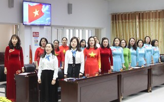 Hội LHPN tỉnh Thanh Hóa sinh hoạt chuyên đề “Vững bước dưới ngọn cờ vẻ vang của Đảng”