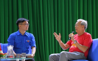 Cựu tù Côn Đảo truyền lửa đến thanh niên Côn Đảo nhân ngày thành lập Đoàn TNCSHCM