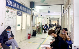 Bệnh viện Việt Đức hoãn mổ phiên: "Xót xa nhất là chuyện sinh mạng người bệnh"
