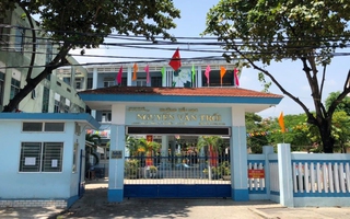 Cảnh báo người lạ dụ dỗ học sinh tại cổng trường tiểu học ở Đà Nẵng