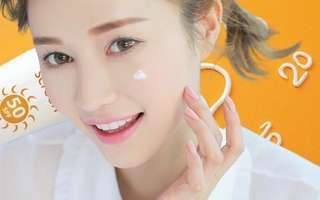 Chọn kem chống nắng tránh lão hóa, giữ collagen: Đừng chỉ nhìn chỉ số SPF