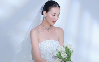 Hoa hậu Phương Khánh bất ngờ đăng ảnh mặc váy cưới để thông báo "ngày đặc biệt"