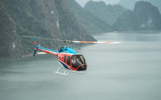 Máy bay trực thăng chở 5 người bị rơi ở khu vực vịnh Lan Hạ: 2 người tử vong