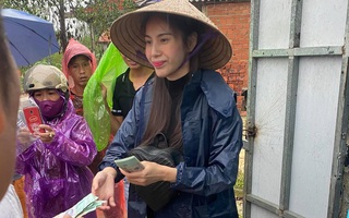 Thủy Tiên lên tiếng về chuyện bị nói phát thiếu tiền cho bà con trong chuyến từ thiện miền Trung 