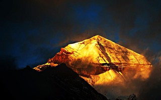 Bí ẩn về núi Kailash, nơi được coi là trung tâm của thế giới