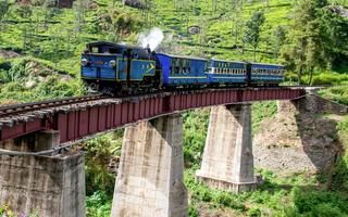 Chuyến tàu chạy chậm nhất Ấn Độ nhưng sao nhiều du khách vẫn bỏ tiền để trải nghiệm? 