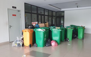 Vụ chung cư Osaka Complex ngập rác: Quận Hoàng Mai yêu cầu khôi phục hoạt động thang máy