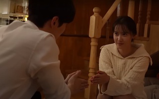 Yoona bị Lee Jun Ho "bắt nạt" ở hậu trường "Khách sạn vương giả"