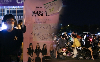"Phe vé" concert Black Pink: Giảm giá kịch sàn vẫn vắng người mua