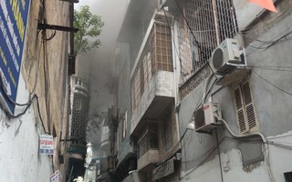Nhân chứng kể lại vụ cháy nhà khiến 3 người tử vong tại ngõ Thổ Quan