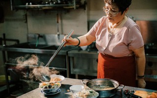 Nghệ nhân Ánh Tuyết chia sẻ quá trình nấu món phở khiến BLACKPINK "húp đến giọt cuối cùng” 