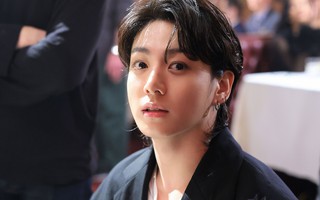 Seven của Jung Kook bị nhạc sĩ tố đạo nhạc, HYBE phản hồi: Chưa thể xác nhận