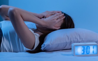 Thường xuyên tỉnh ngủ vào 3 giờ sáng là chứng bệnh gì?
