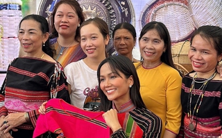 Hoa hậu Hoàn vũ H’Hen Niê truyền cảm hứng về tinh thần khởi nghiệp cho phụ nữ Bình Định