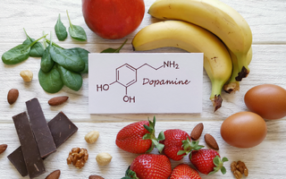 10 thực phẩm giúp tăng dopamine "hạnh phúc" cho mùa đông ảm đạm