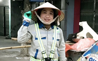Nữ công nhân môi trường: Có những gian nan ít người thấu hiểu