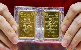 Giá vàng đồng loạt phi mã, hướng tới đỉnh 78 triệu đồng