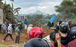 Hiện trường vụ máy bay rơi ở Quảng Nam