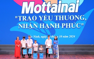 Trao học bổng Mottainai cho 5 trẻ em bị ảnh hưởng bởi tai nạn giao thông ở tỉnh Bắc Ninh