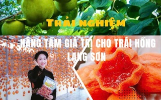 Trải nghiệm quy trình làm hồng vành khuyên treo gió  cùng phụ nữ dân tộc Nùng