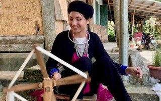 Phụ nữ người Dao Họ bảo tồn nghề dệt gắn với phát triển hàng hóa